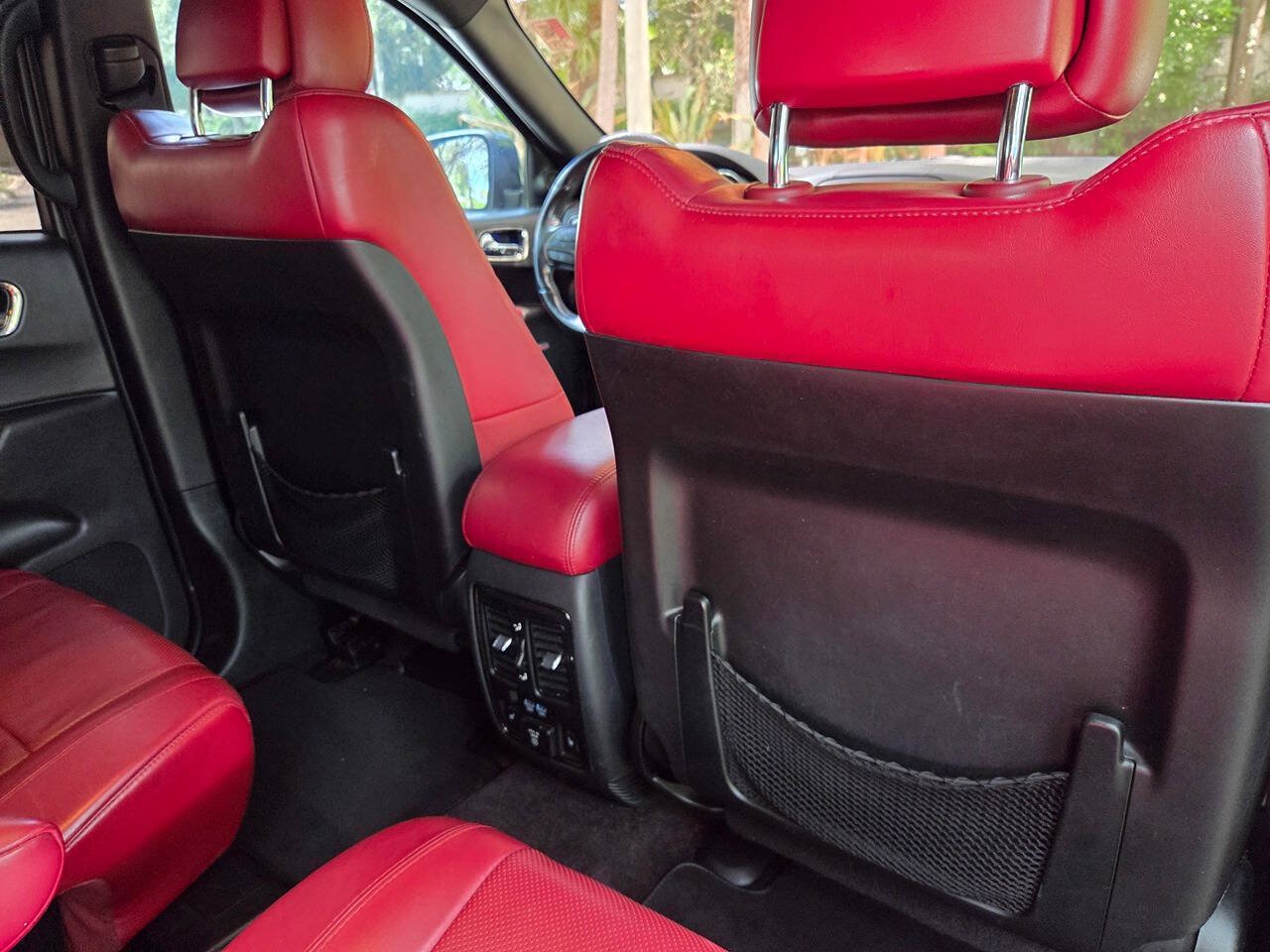 Used 2018 Dodge Durango R/T w/ Trailer Tow Group IV AWD/4WD image 12