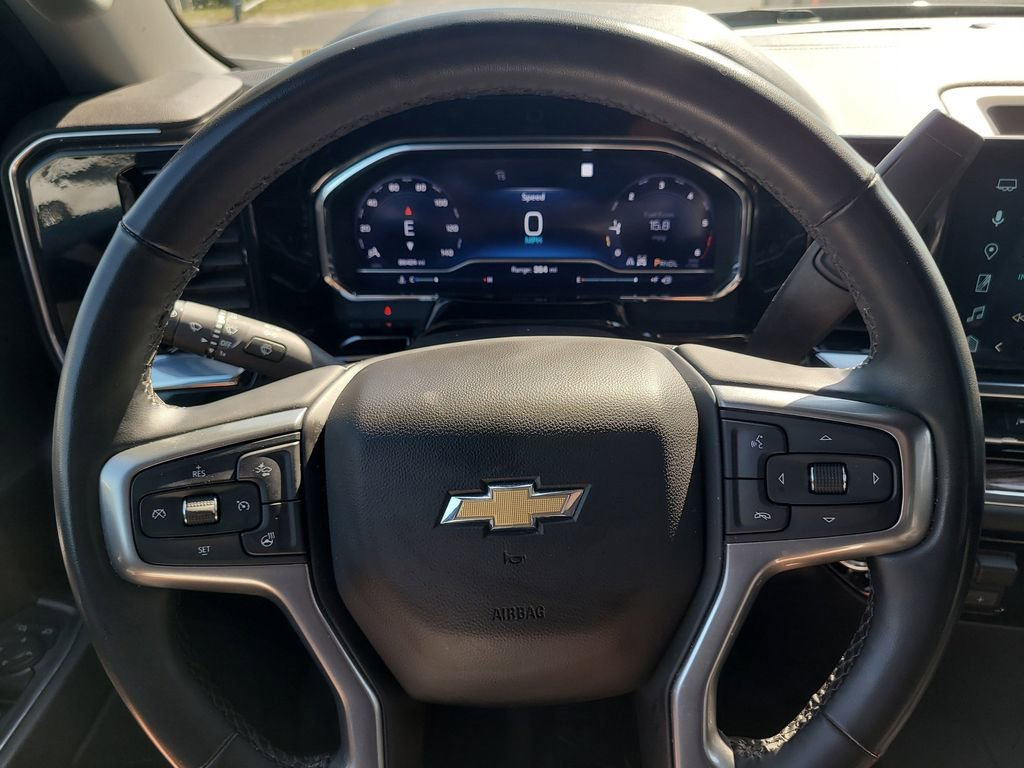 Used 2024 Chevrolet Silverado 1500 LT image 28