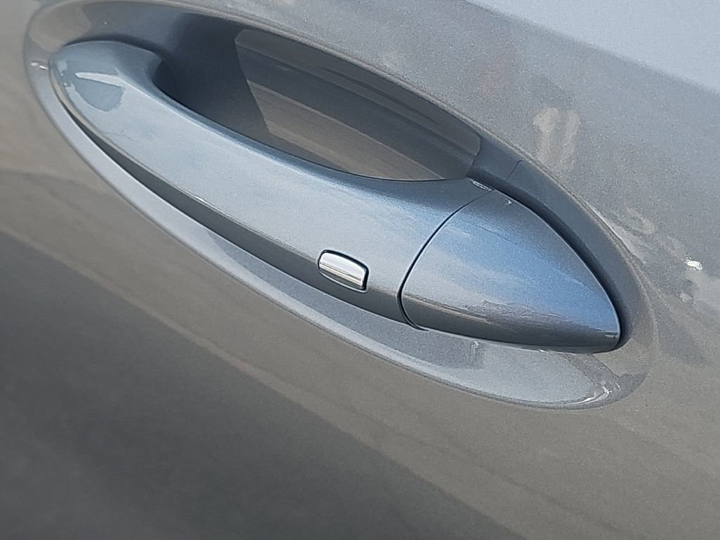 New 2026 Buick Envision Sport Touring image 9