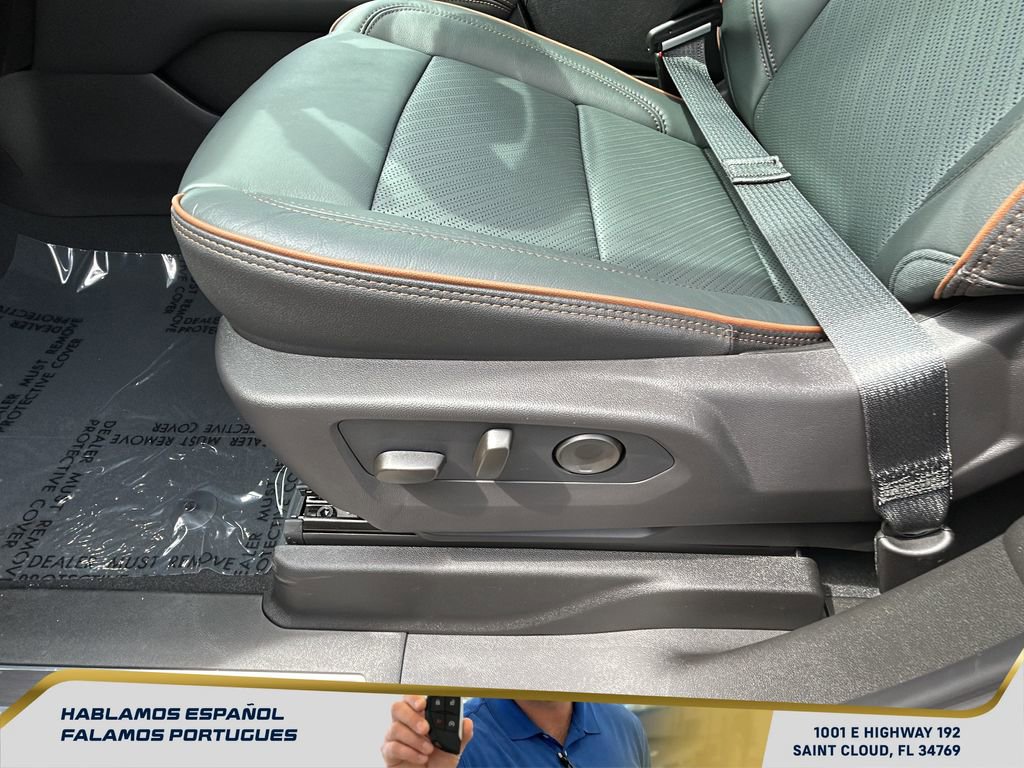 New 2026 GMC Yukon XL AT4 w/ AT4 Premium Plus Package image 15