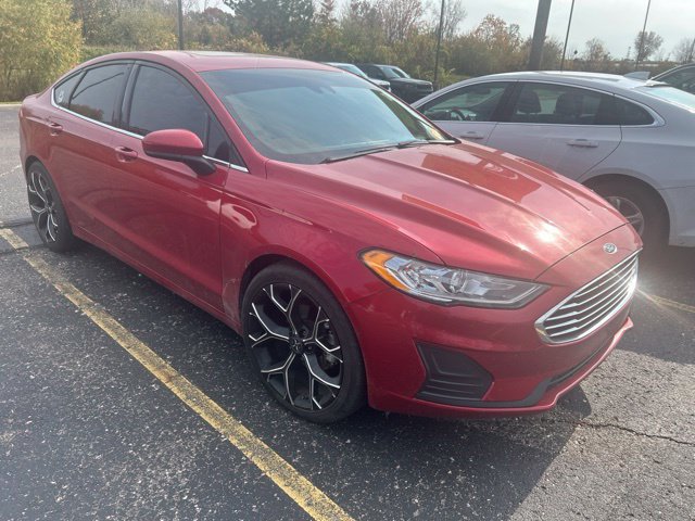 Used 2020 Ford Fusion SE FWD image 5