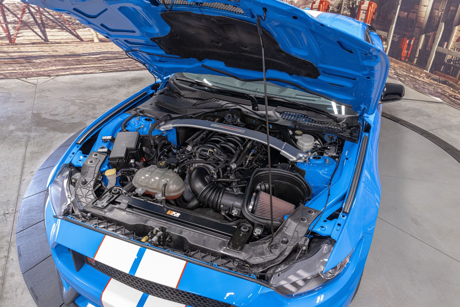 Used 2017 Ford Mustang Shelby GT350 w/ Electronics Package RWD image 26
