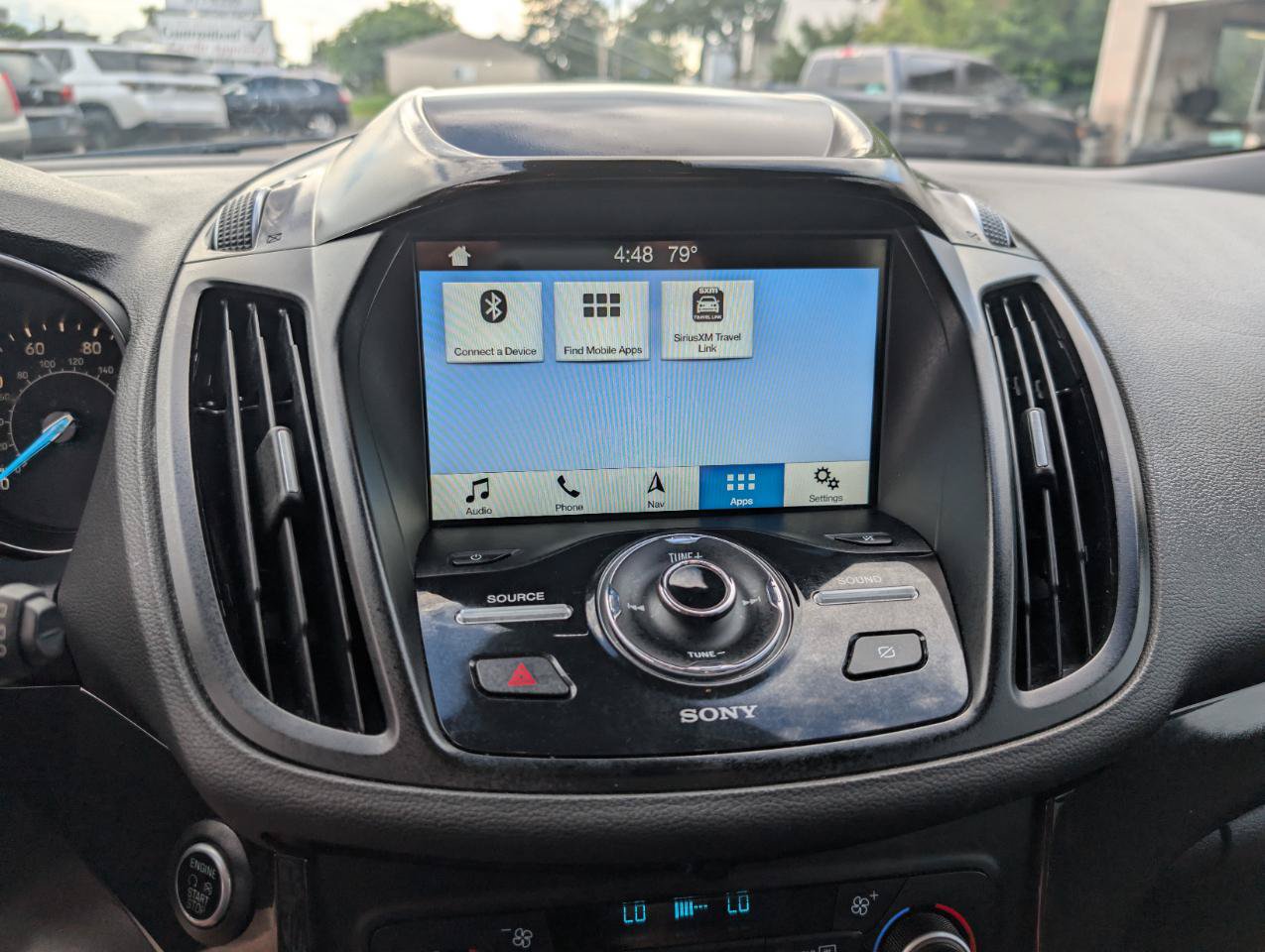 Used 2019 Ford Escape Titanium AWD/4WD image 24