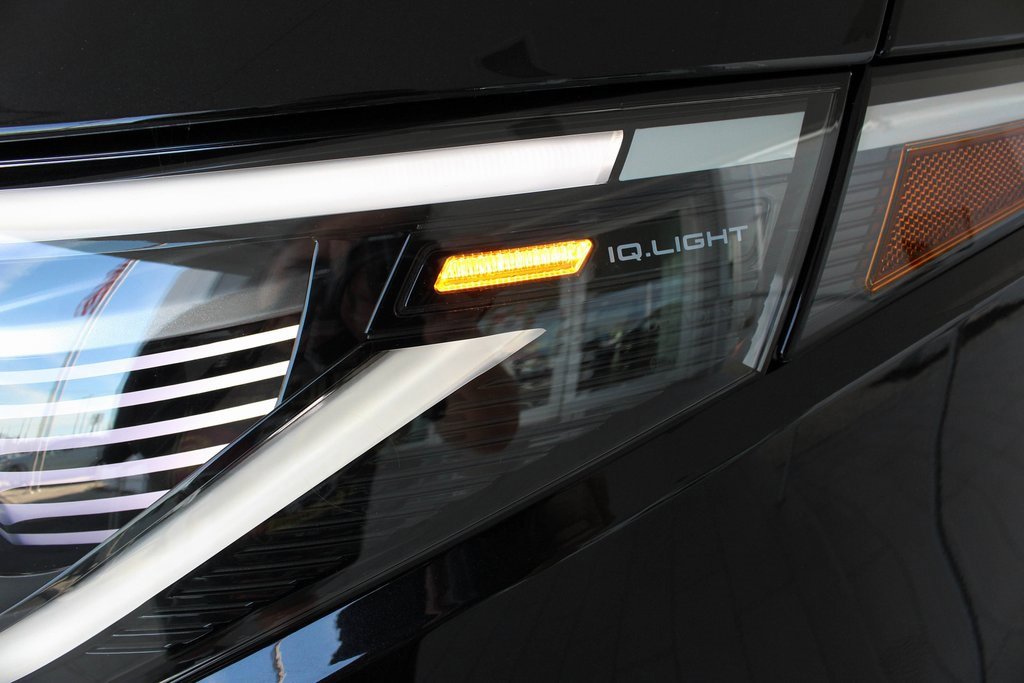 New 2025 Volkswagen ID. Buzz Pro S image 21