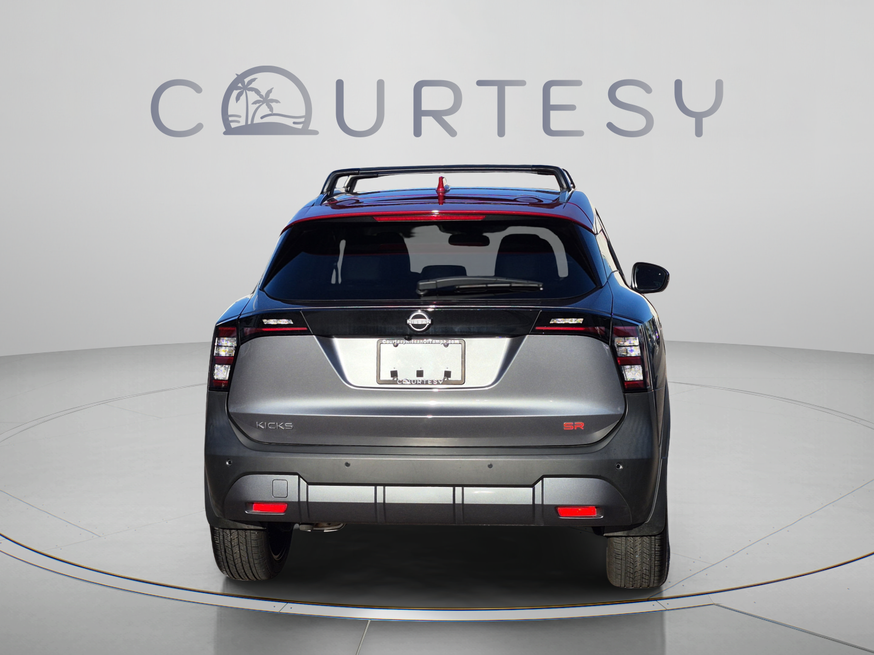 Certified 2025 Nissan Kicks SR FWD image 6