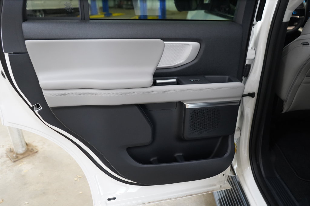 New 2026 Ford Expedition Active AWD/4WD image 33