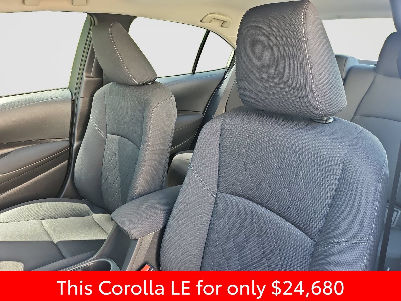 Used 2026 Toyota Corolla LE FWD image 23