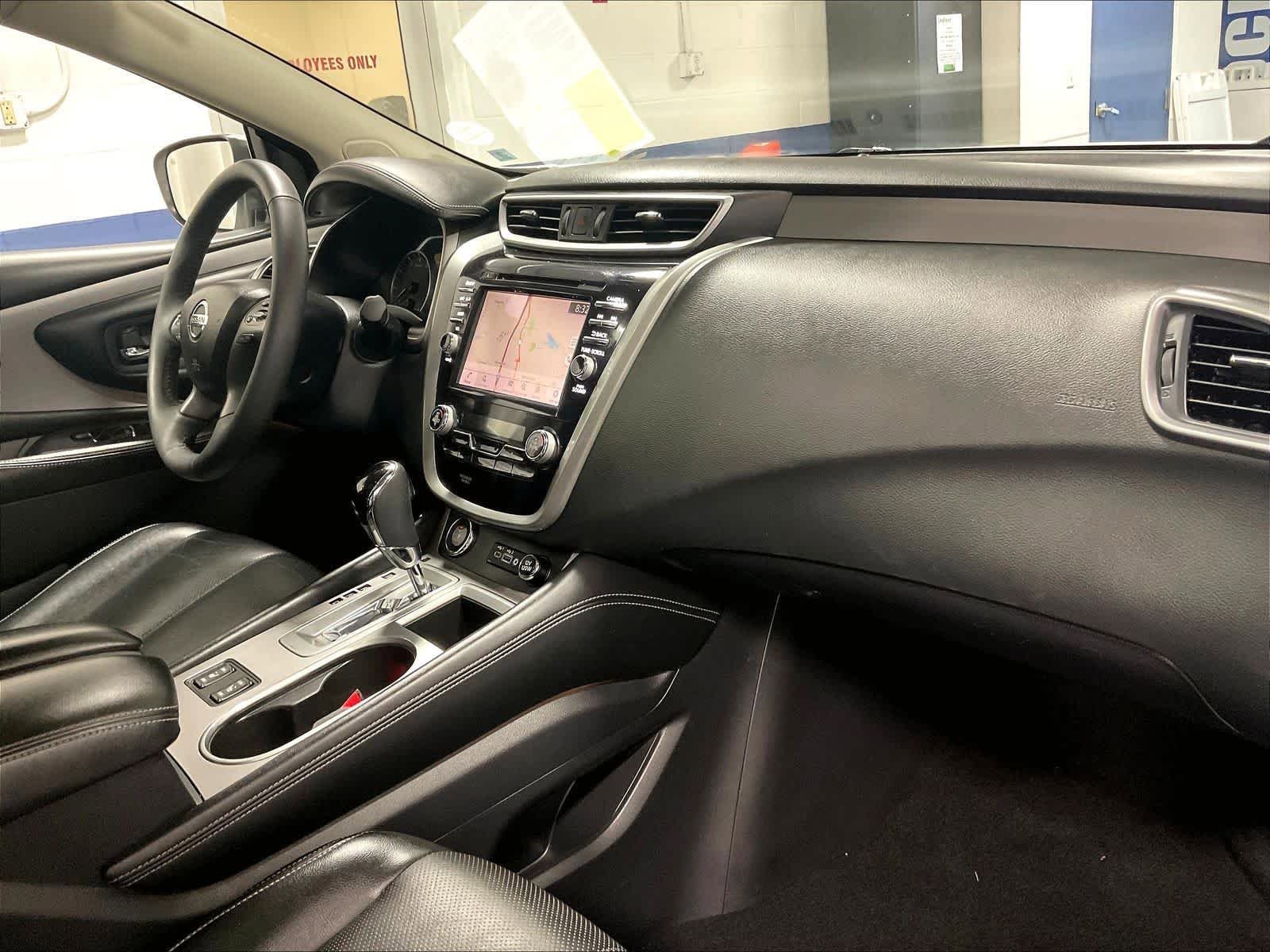 Used 2019 Nissan Murano SL w/ SL Technology Package image 14