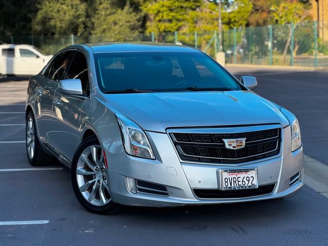 Used 2016 Cadillac XTS Luxury AWD/4WD image 3