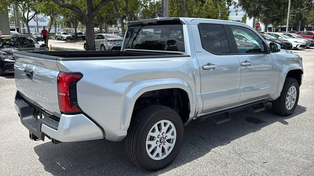 Used 2026 Toyota Tacoma SR5 RWD image 8