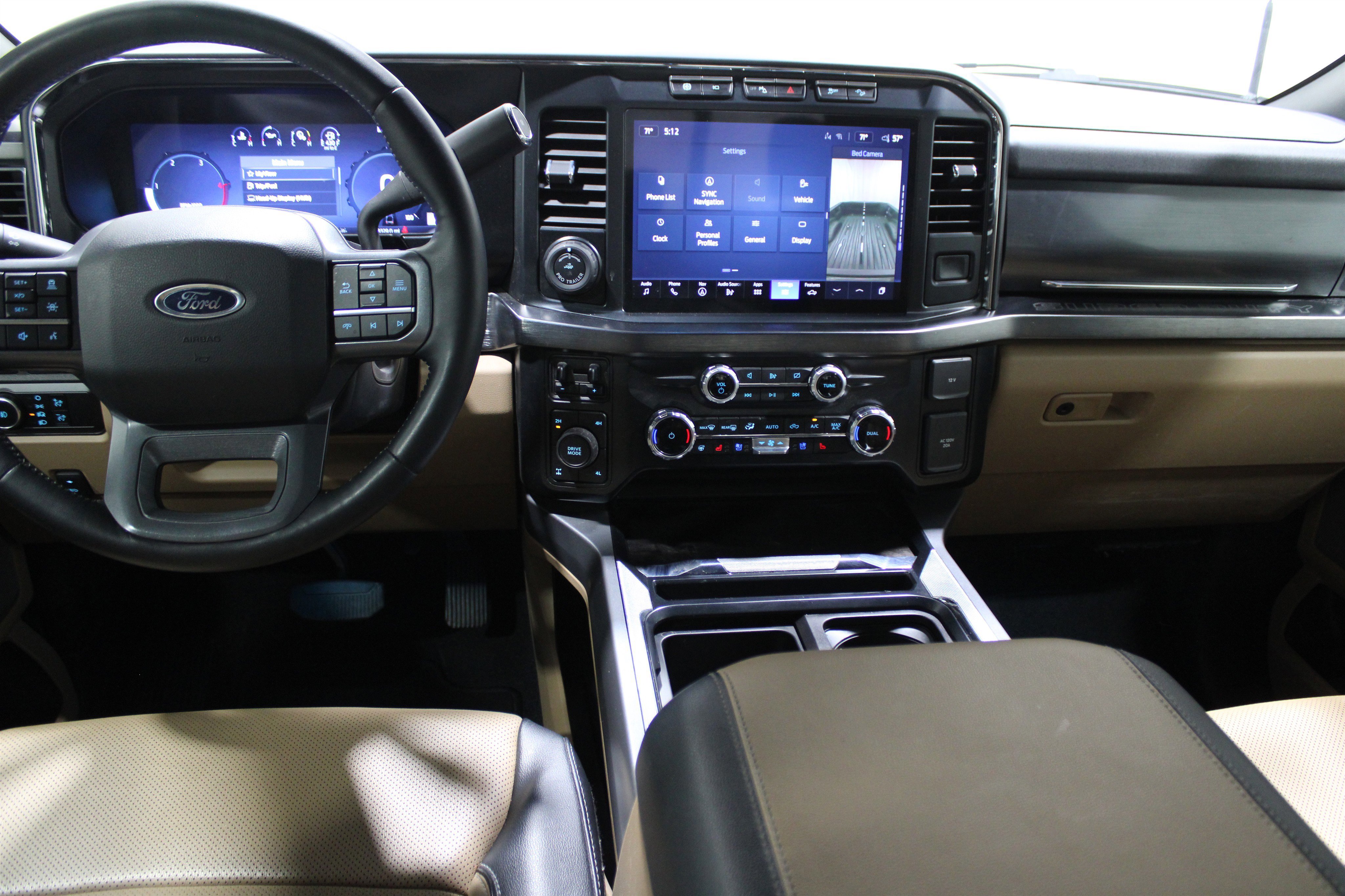 Used 2023 Ford F250 Lariat w/ Lariat Ultimate Package image 2