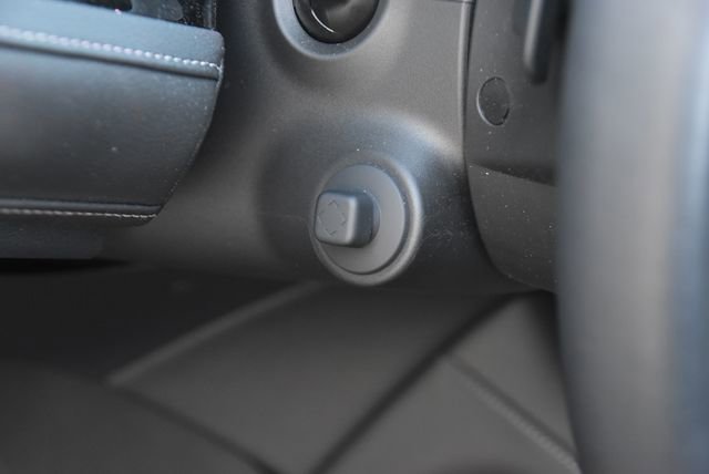 Used 2025 INFINITI QX80 Sensory AWD/4WD image 35