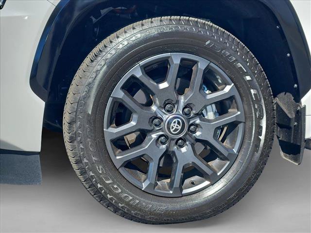 Used 2026 Toyota Sequoia Platinum AWD/4WD image 29