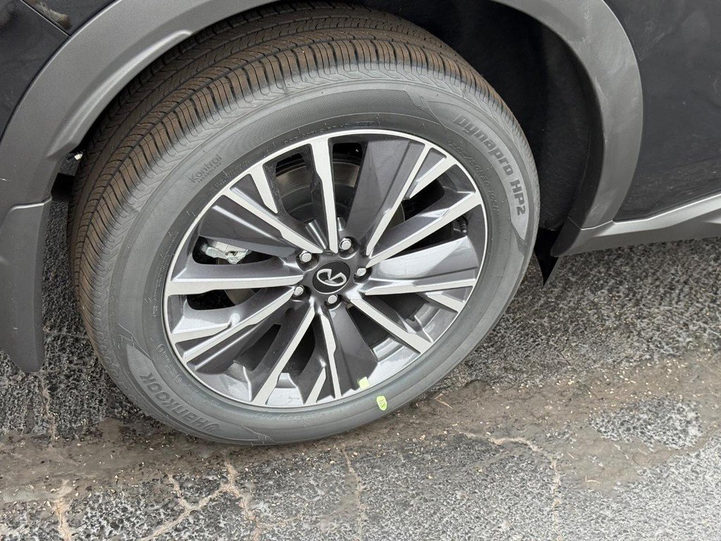 New 2027 INFINITI QX60 Luxe FWD image 4