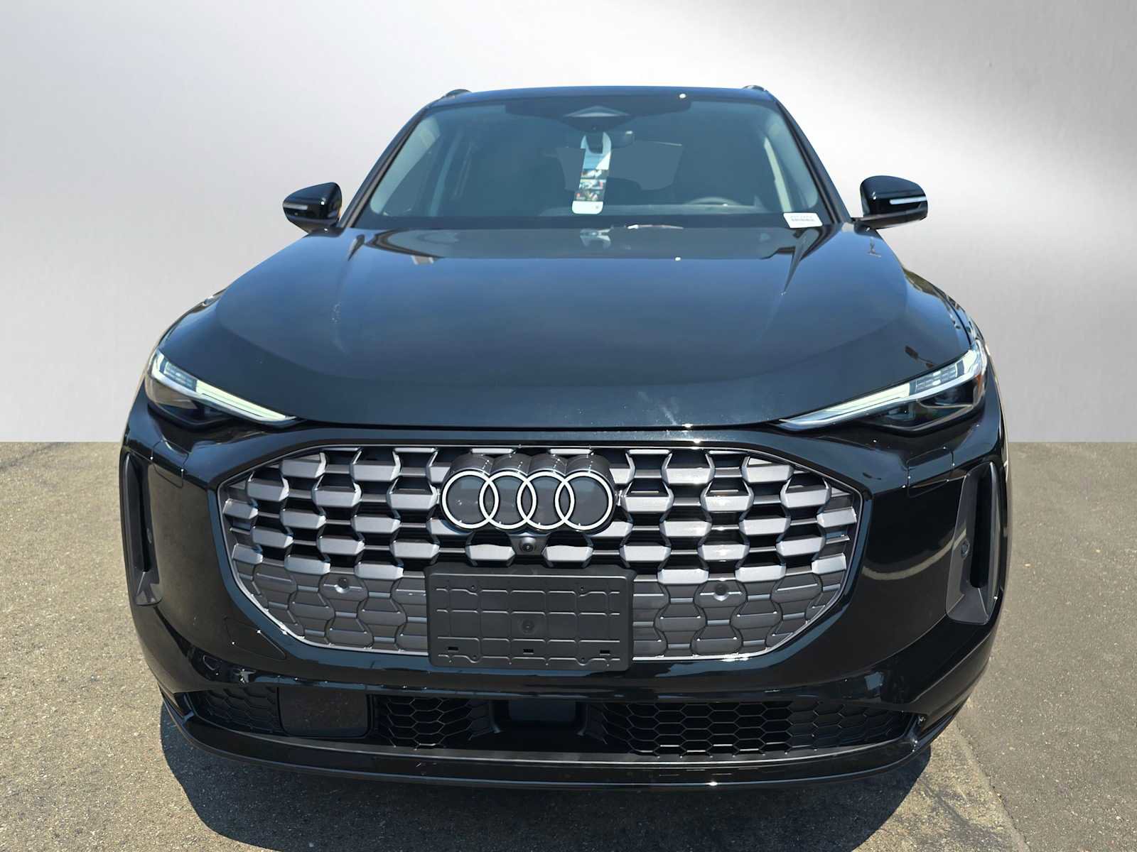 New 2025 Audi Q5 Prestige image 8