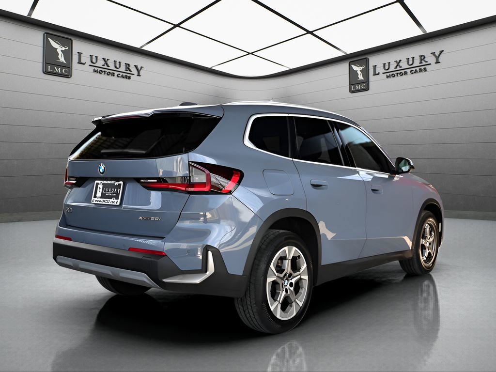 Used 2023 BMW X1 xDrive28i w/ Convenience Package image 8