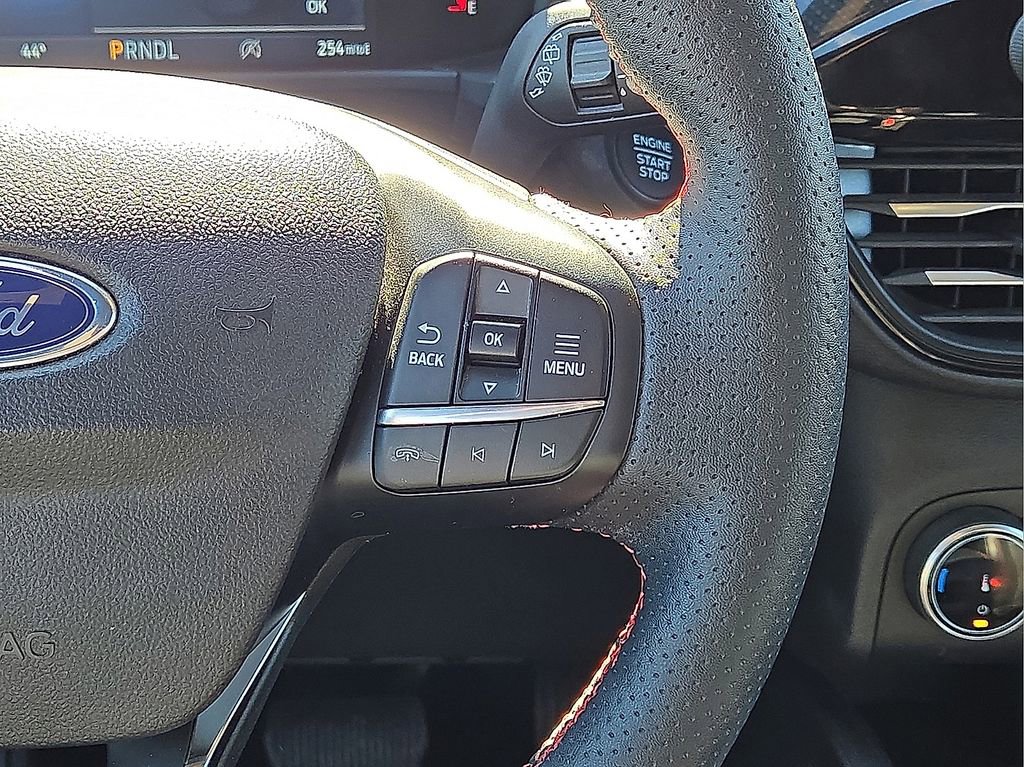 Used 2025 Ford Escape ST-Line Select image 20