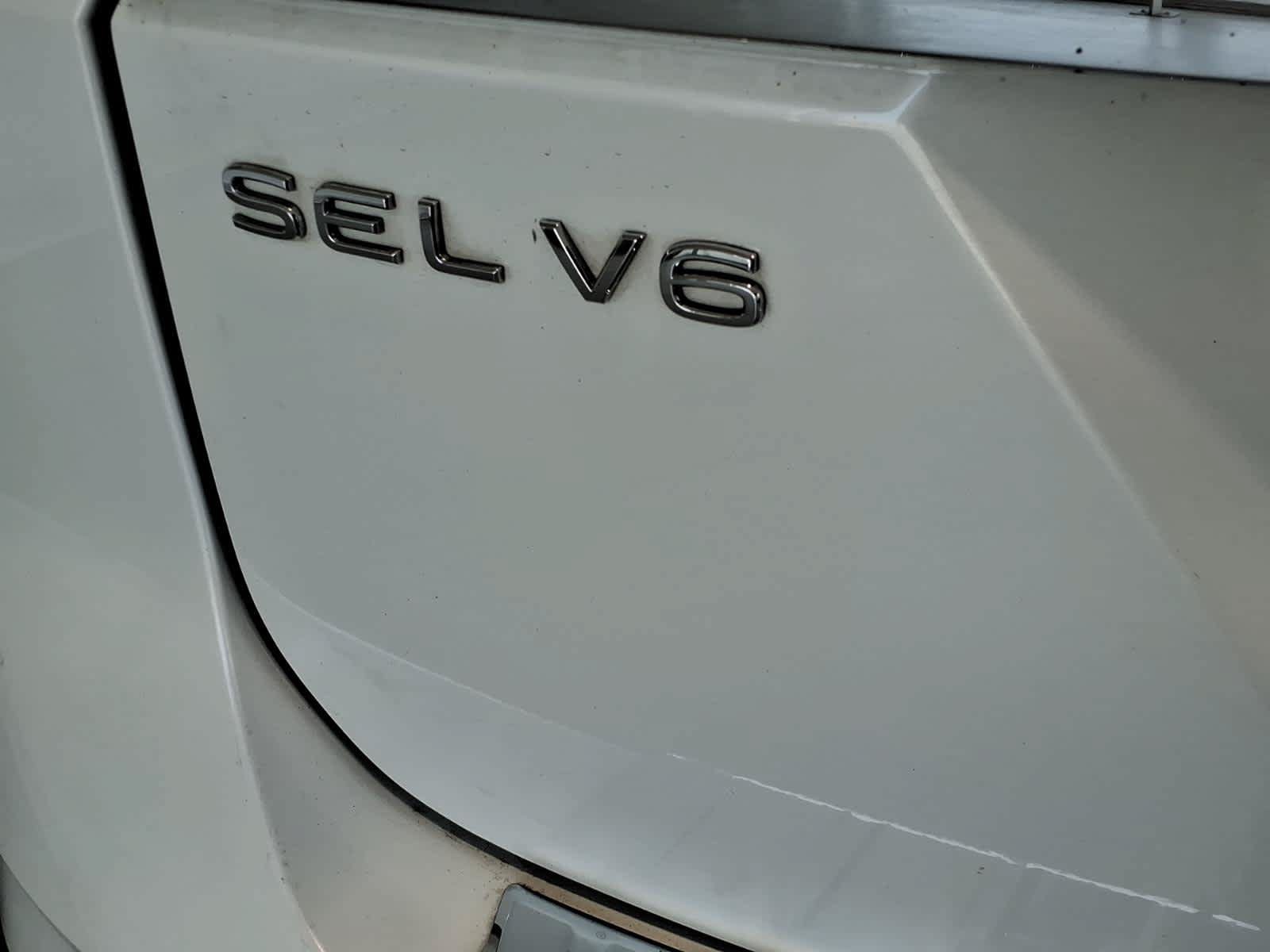 Used 2023 Volkswagen Atlas SEL AWD/4WD image 8