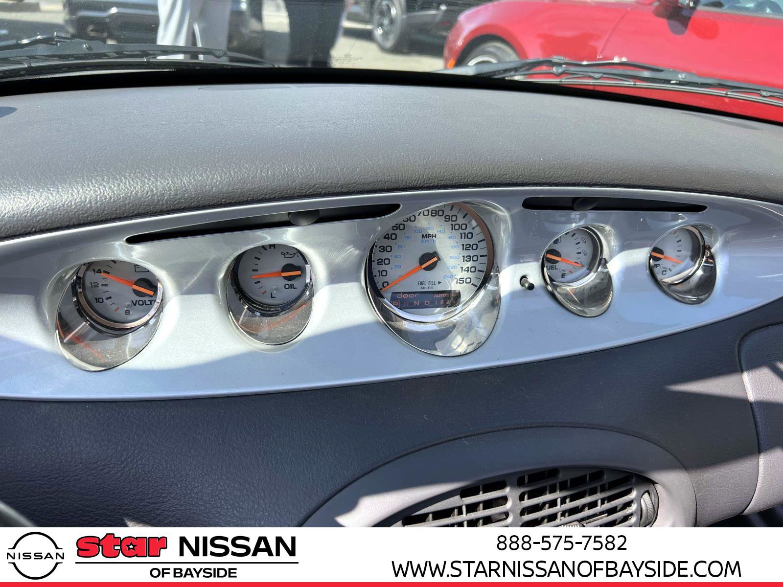 Used 2000 Plymouth Prowler image 18