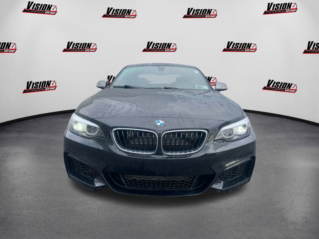 Used 2018 BMW M240i Coupe video 2