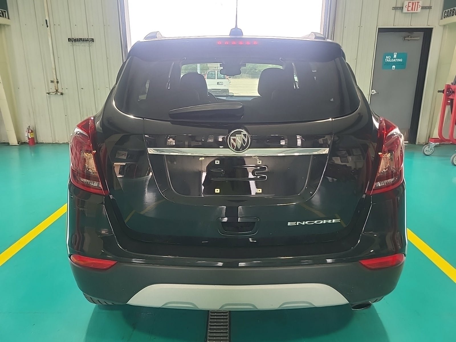 Used 2020 Buick Encore Preferred FWD image 4