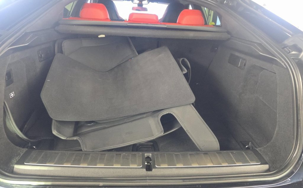 Used 2022 BMW X6 M Base w/ Competition Package image 18