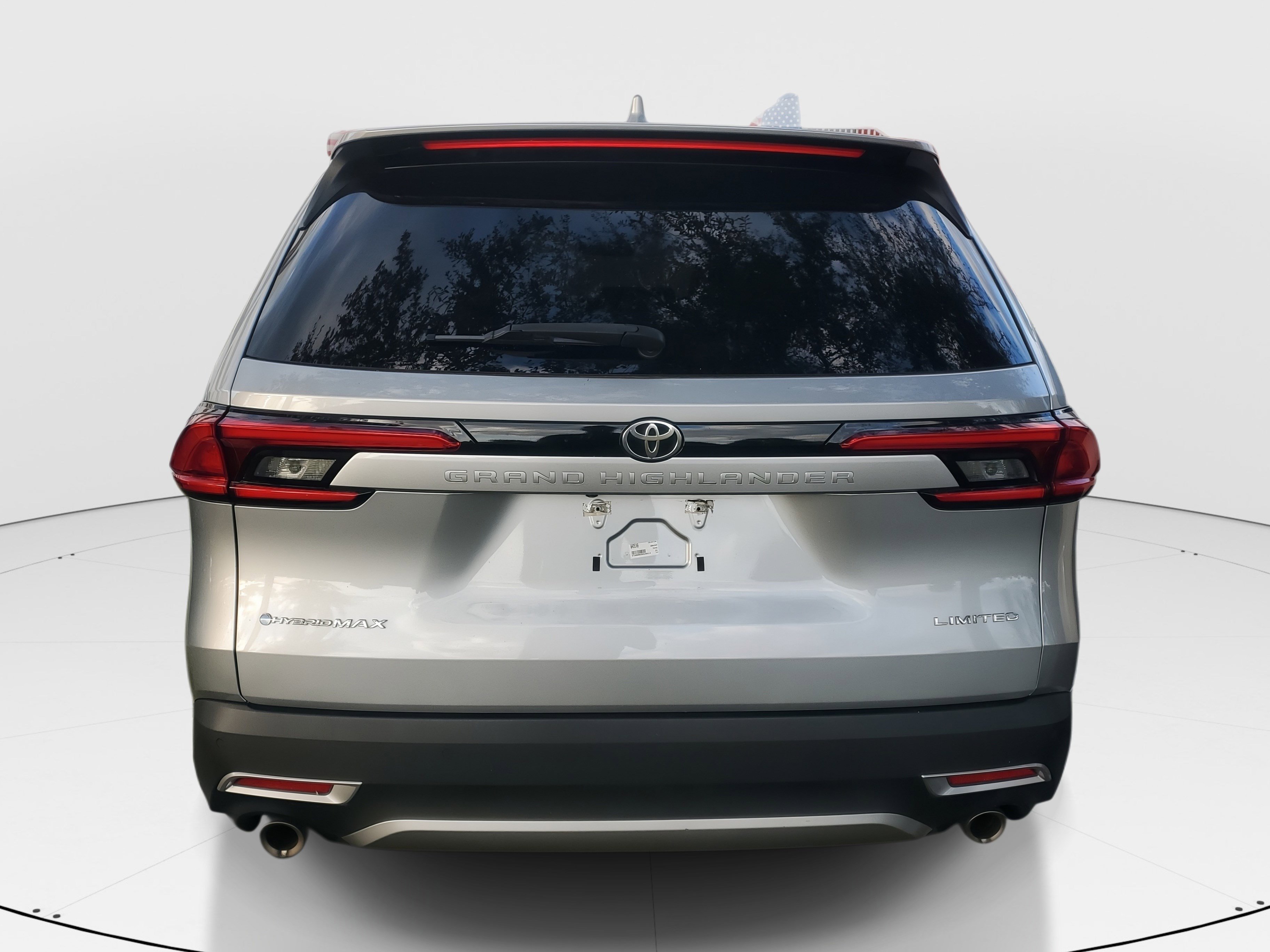 Used 2024 Toyota Grand Highlander AWD Hybrid image 6