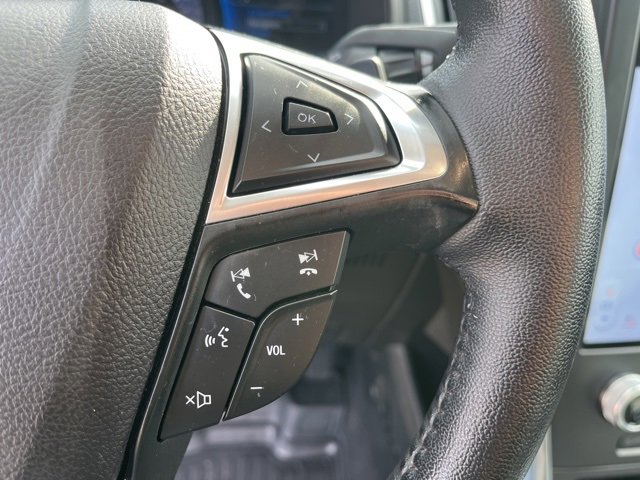 Used 2024 Ford Edge Titanium w/ Equipment Group 301A image 19