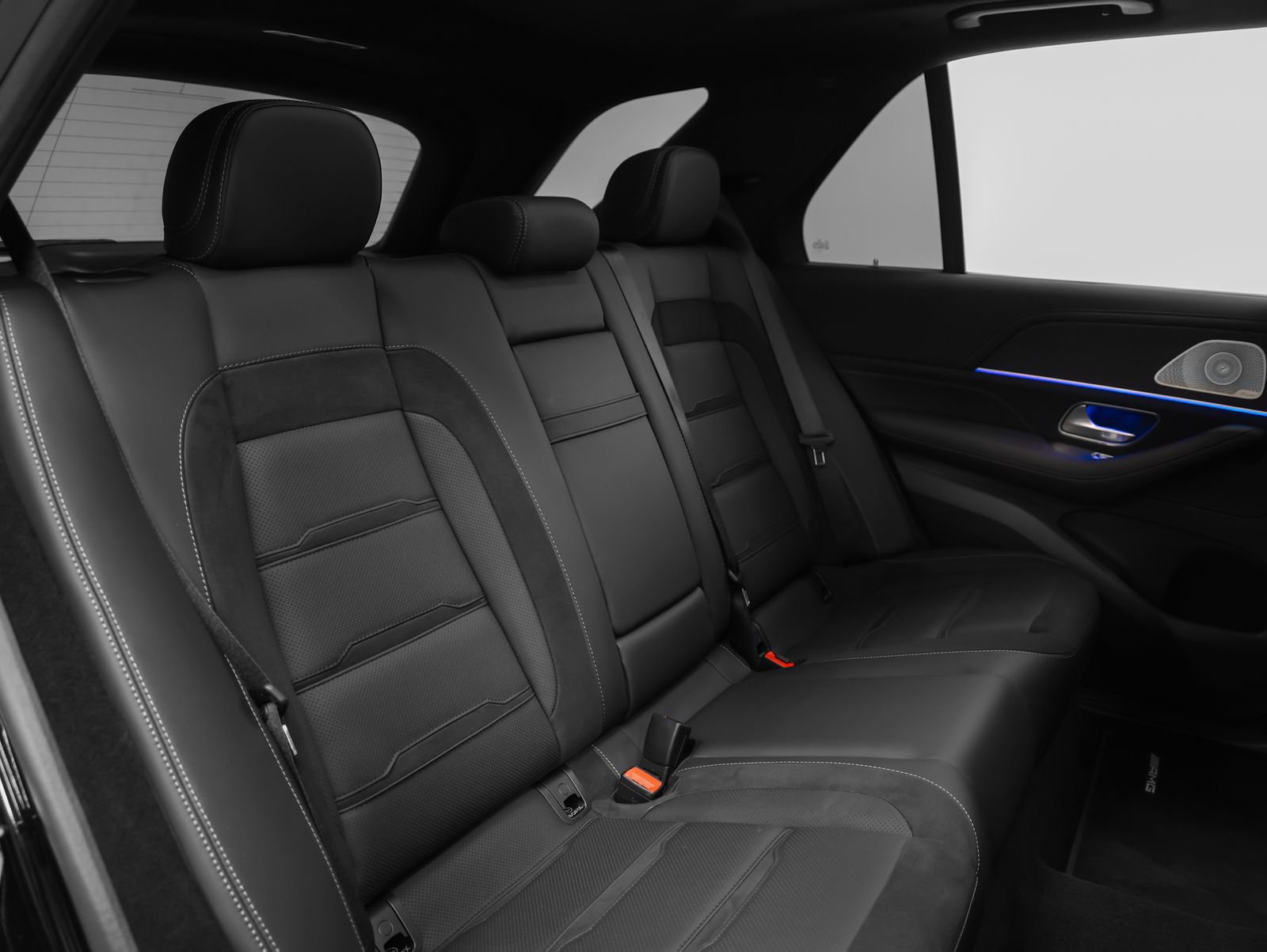 Used 2025 Mercedes-Benz GLE 63 AMG S w/ AMG Night Package image 31