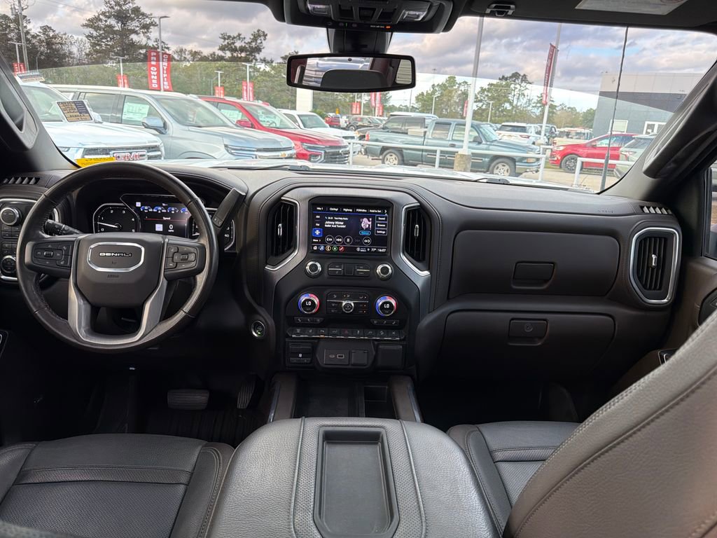 Used 2022 GMC Sierra 3500 Denali image 14