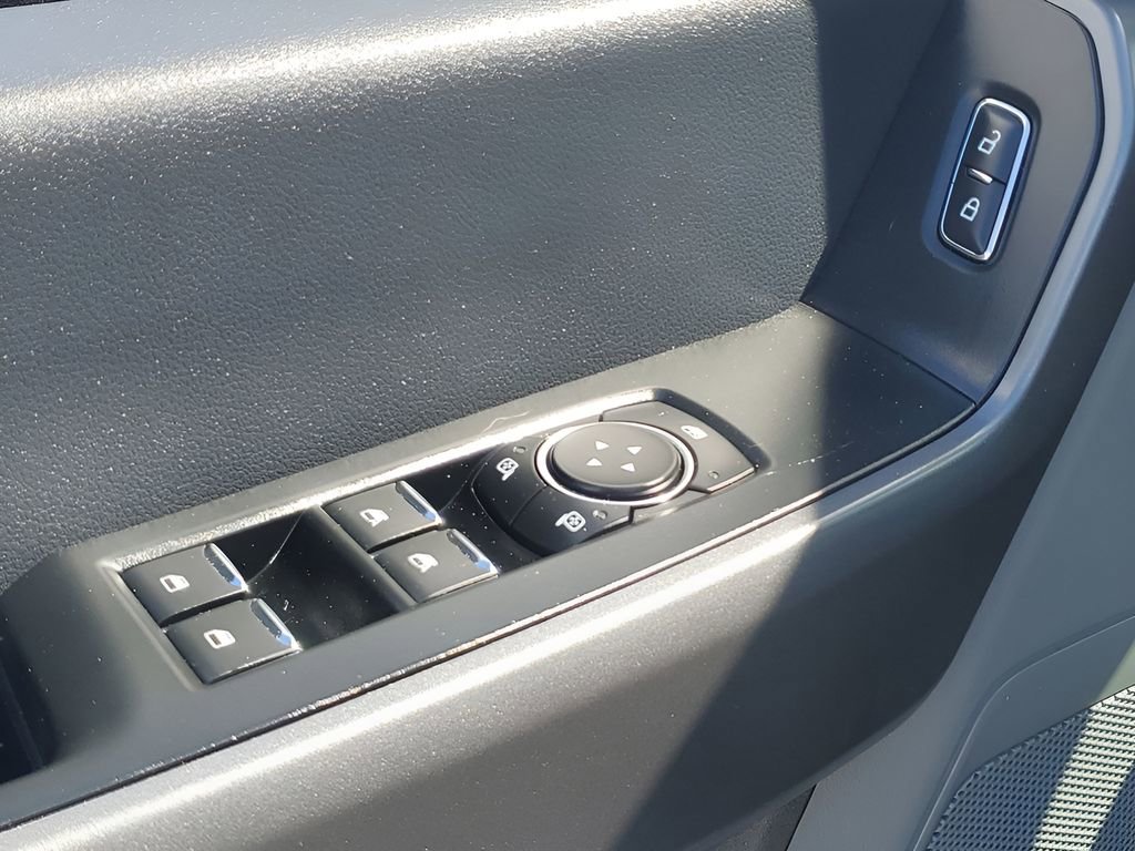 Used 2025 Ford F250 XLT image 43