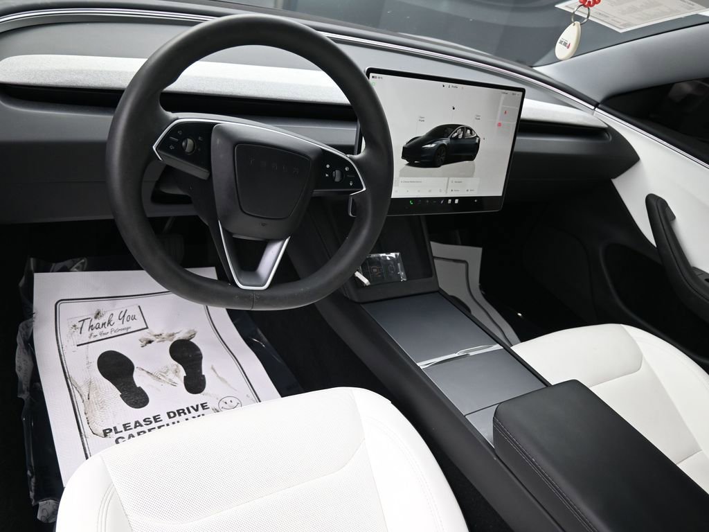 Used 2025 Tesla Model 3 Long Range image 22