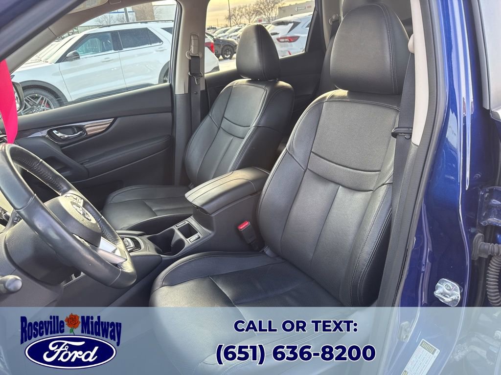 Used 2017 Nissan Rogue SL w/ SL Premium Package image 26