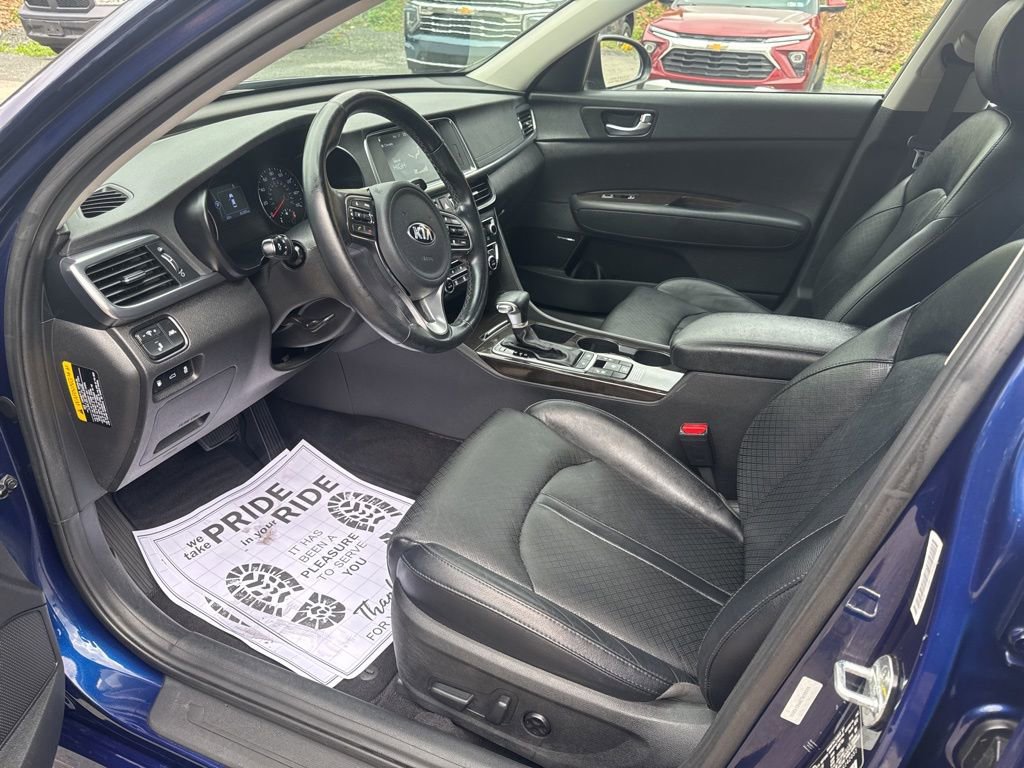 Used 2017 Kia Optima EX w/ Premium Package image 18