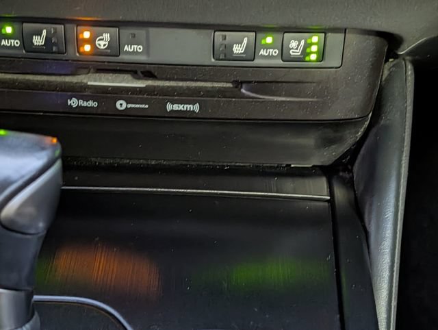 Used 2021 Lexus ES 350 w/ Premium Package FWD image 17