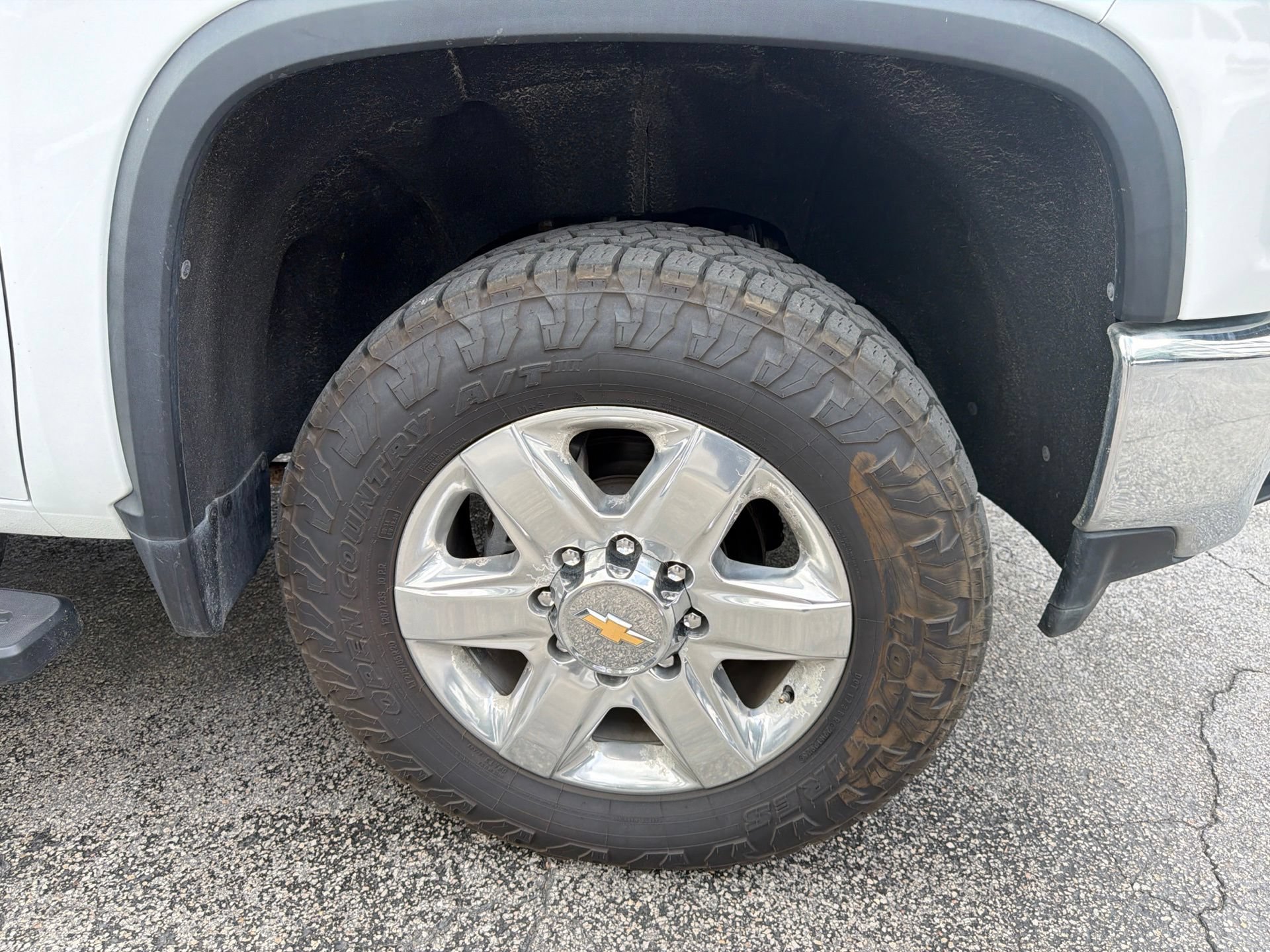 Used 2022 Chevrolet Silverado 3500 LTZ AWD/4WD image 8