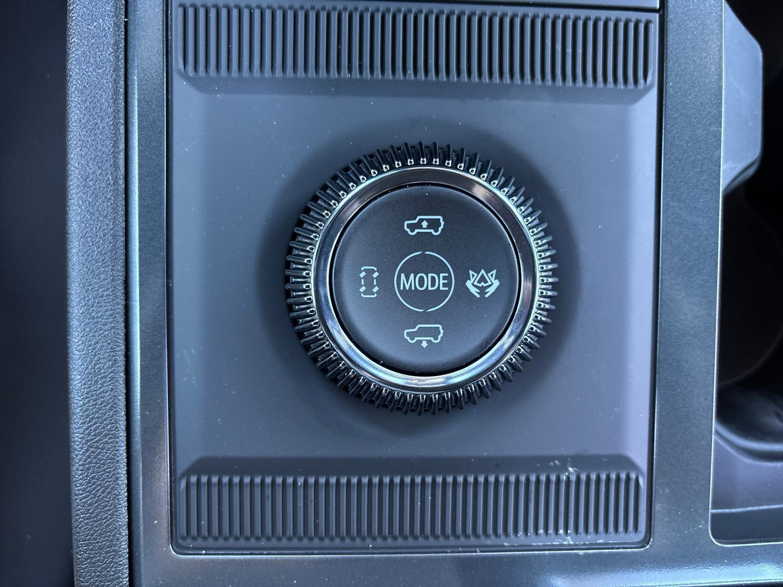 New 2026 GMC Hummer EV SUV image 13