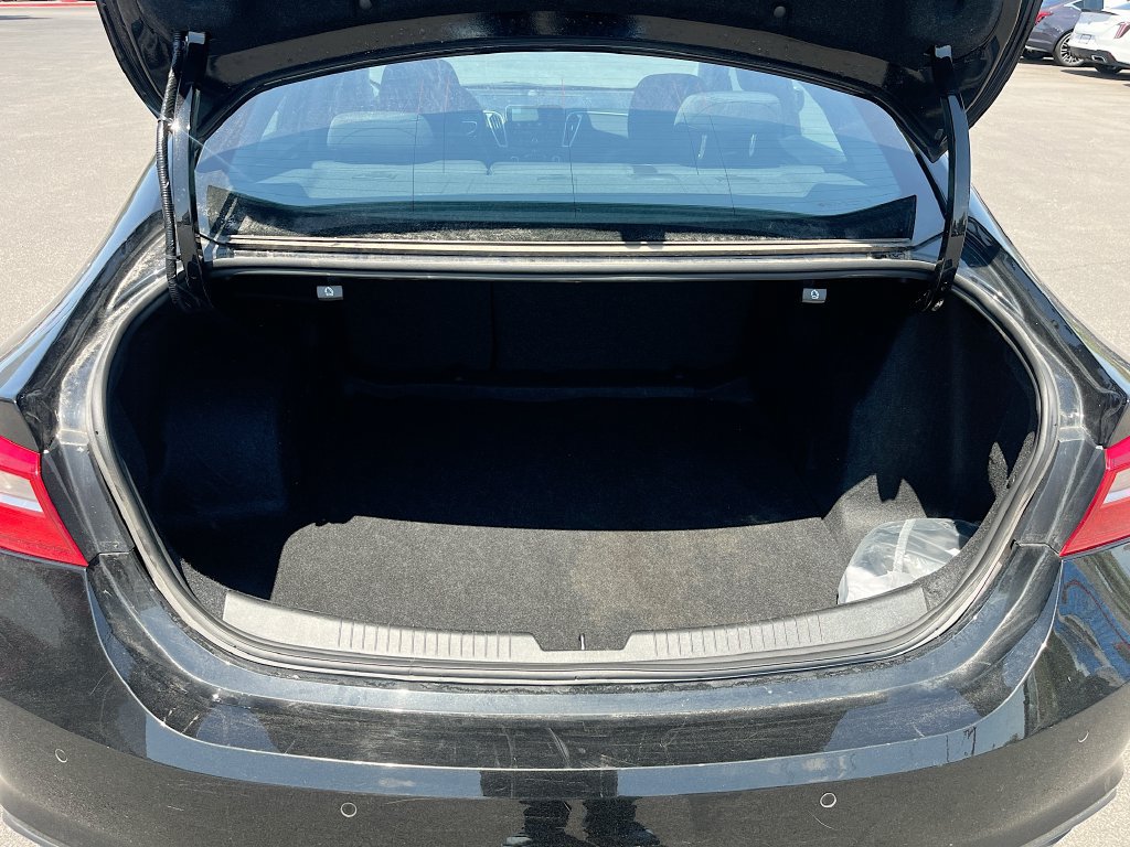 Used 2025 Chevrolet Malibu LT FWD image 24