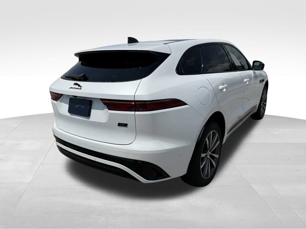 New 2026 Jaguar F-PACE R-Dynamic S AWD/4WD image 7