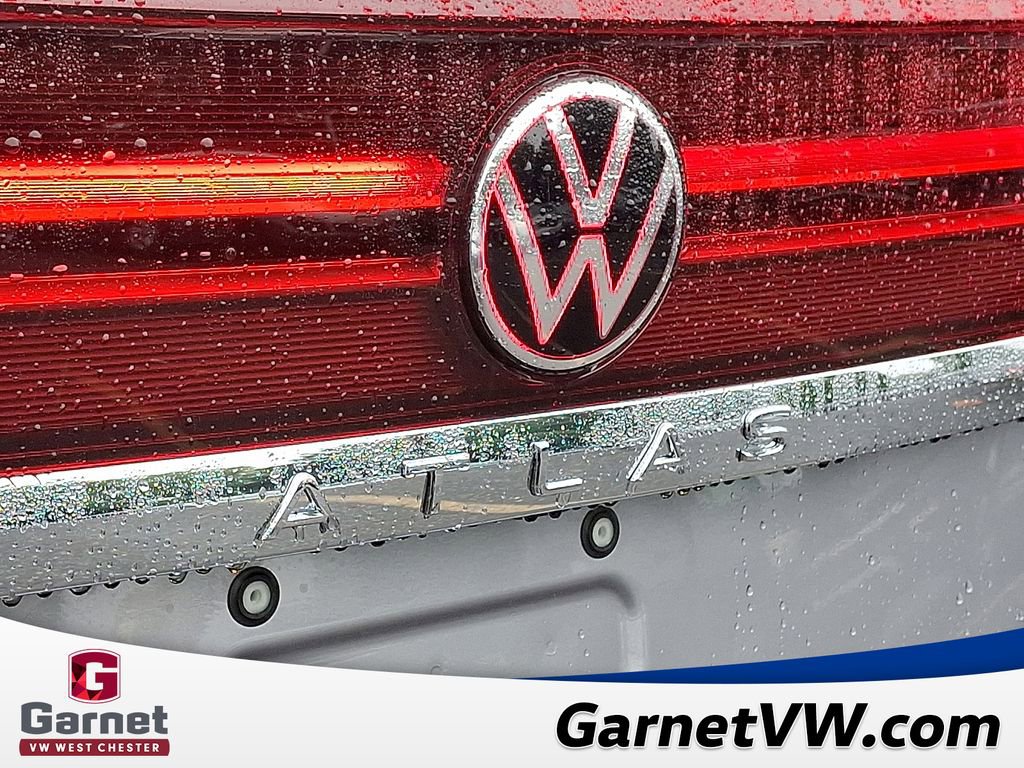 New 2026 Volkswagen Atlas Cross Sport SE image 11