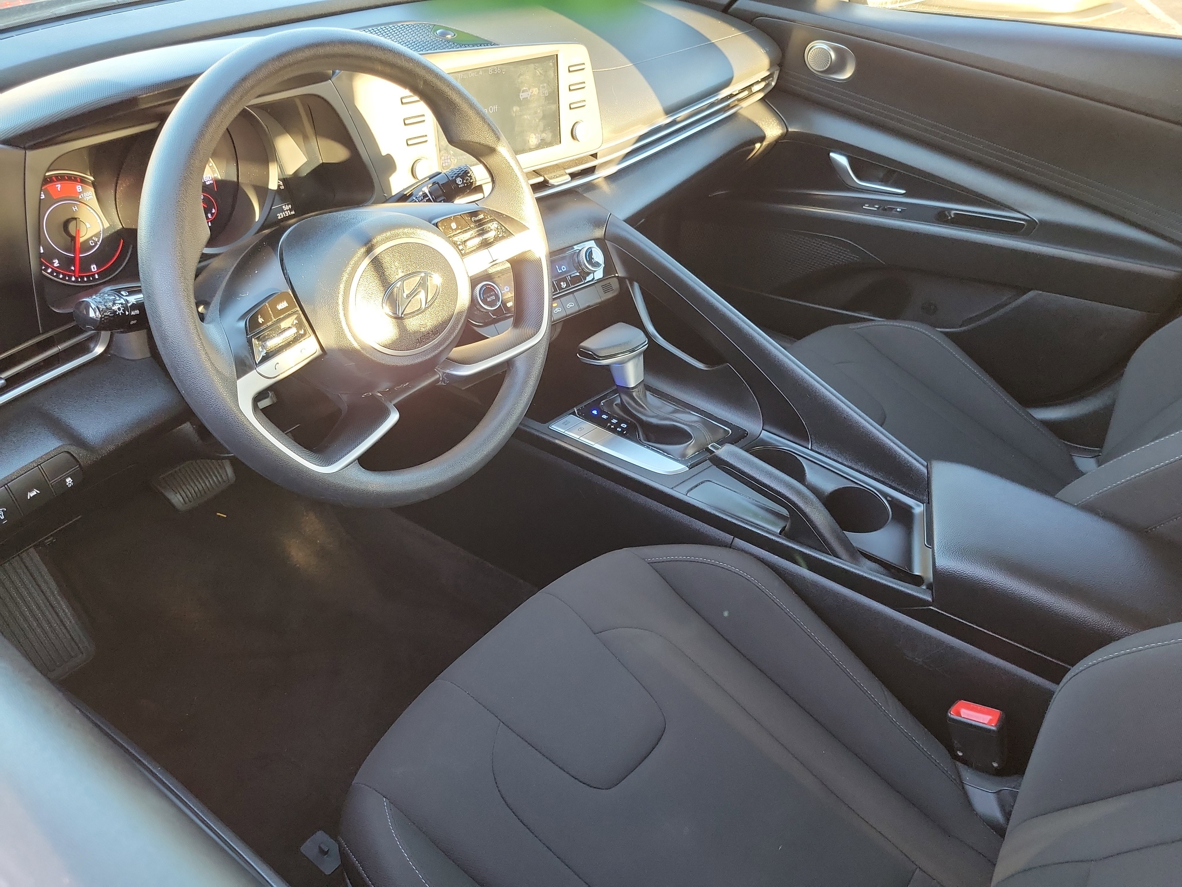 Certified 2023 Hyundai Elantra SEL w/ Cargo Package image 7