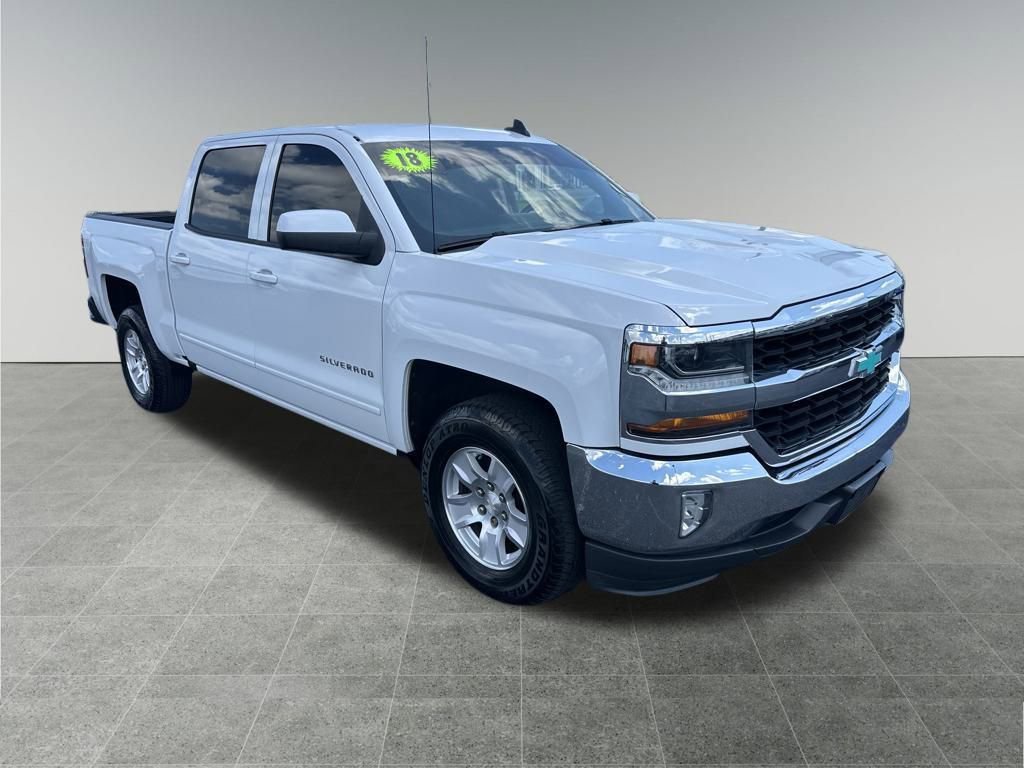 Used 2018 Chevrolet Silverado 1500 LT w/ LT Eassist Package image 8