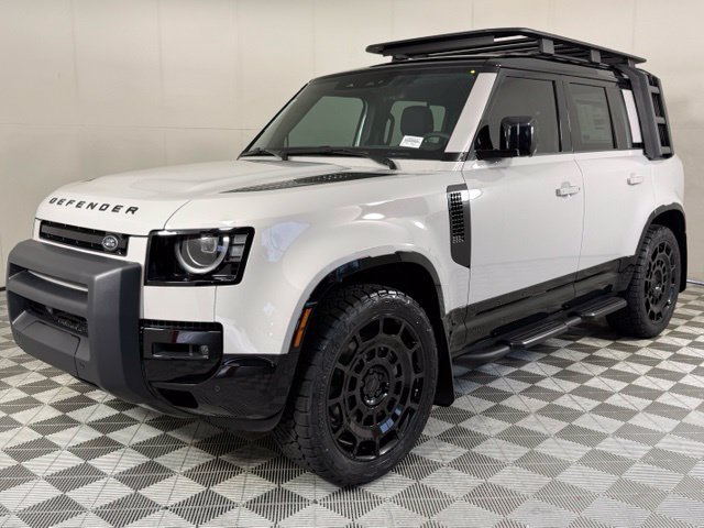 New 2026 Land Rover Defender 110 X-Dynamic SE AWD/4WD image 2