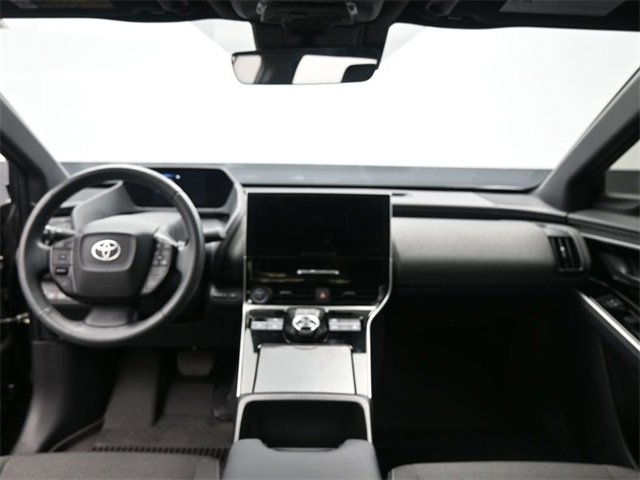 Used 2024 Toyota bZ4X XLE image 27