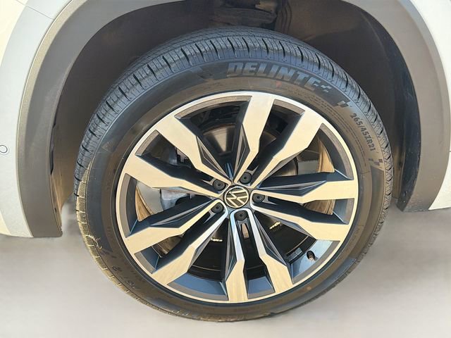 Used 2023 Volkswagen Atlas SEL Premium image 43