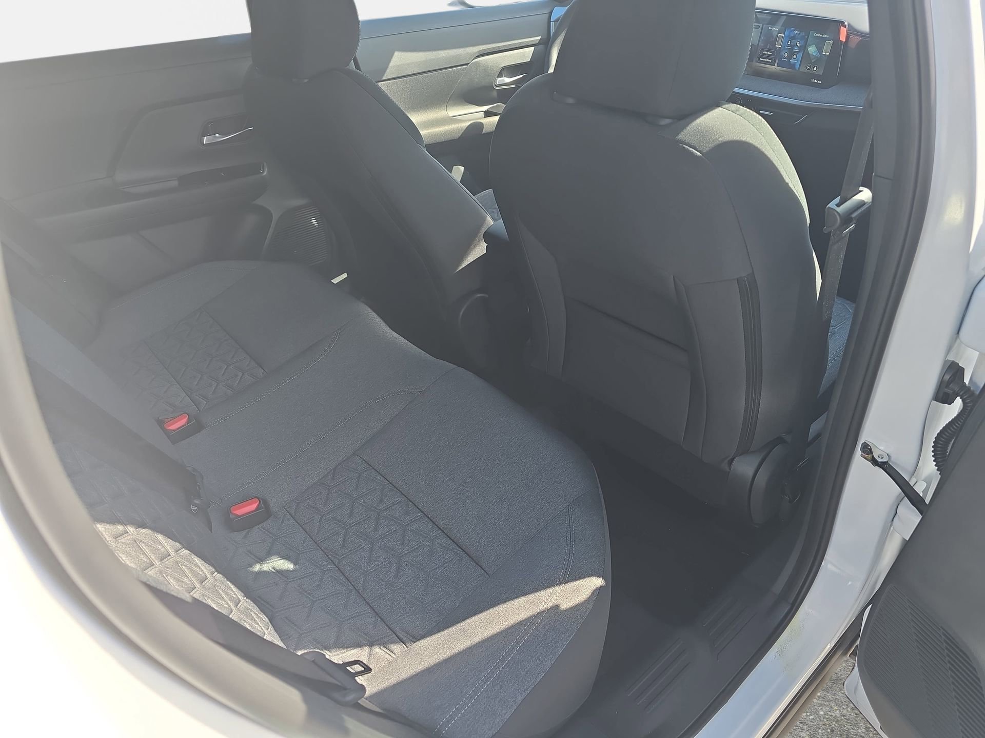 New 2026 Nissan Kicks SV w/ SV Premium Package FWD image 11