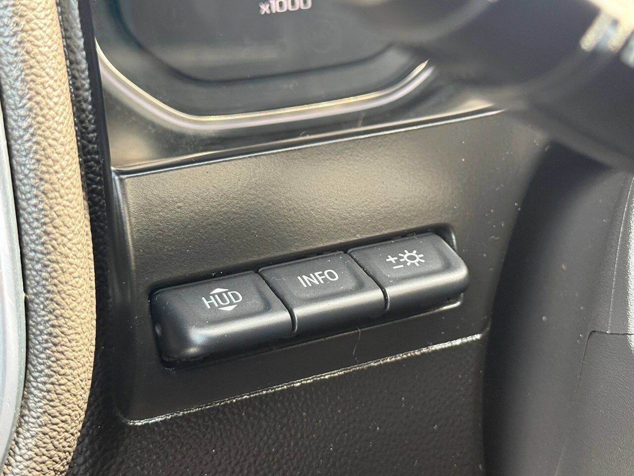 Used 2019 GMC Sierra 1500 AT4 w/ AT4 Premium Package image 32