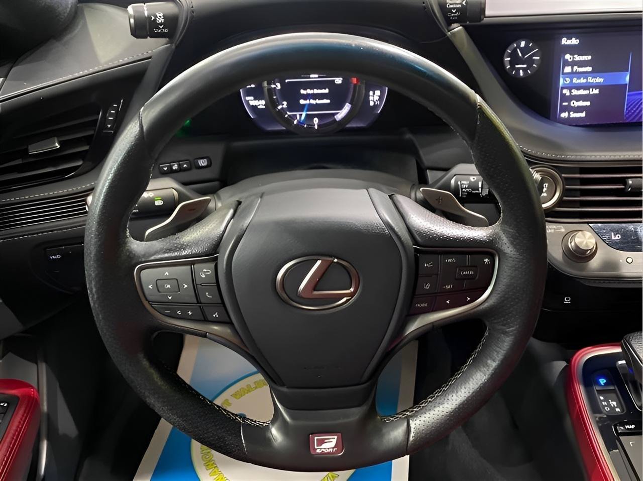 Used 2019 Lexus LS 500 F Sport w/ Accessory Package (Z1) AWD/4WD image 18