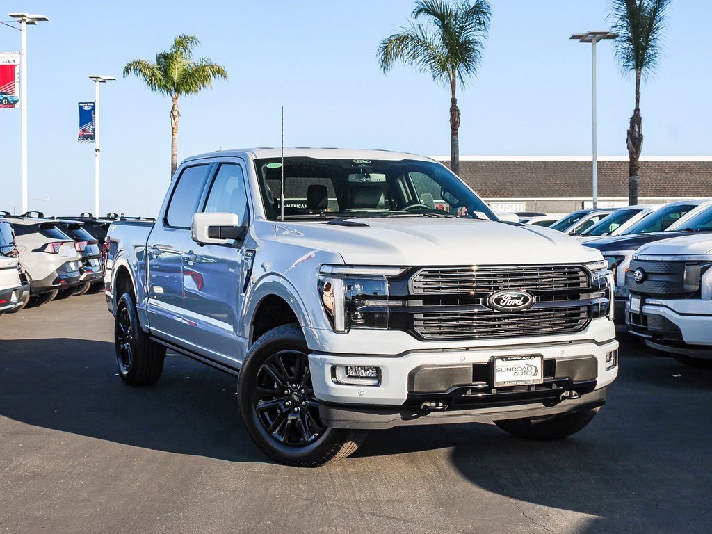 New 2025 Ford F150 Platinum w/ FX4 Off-Road Package