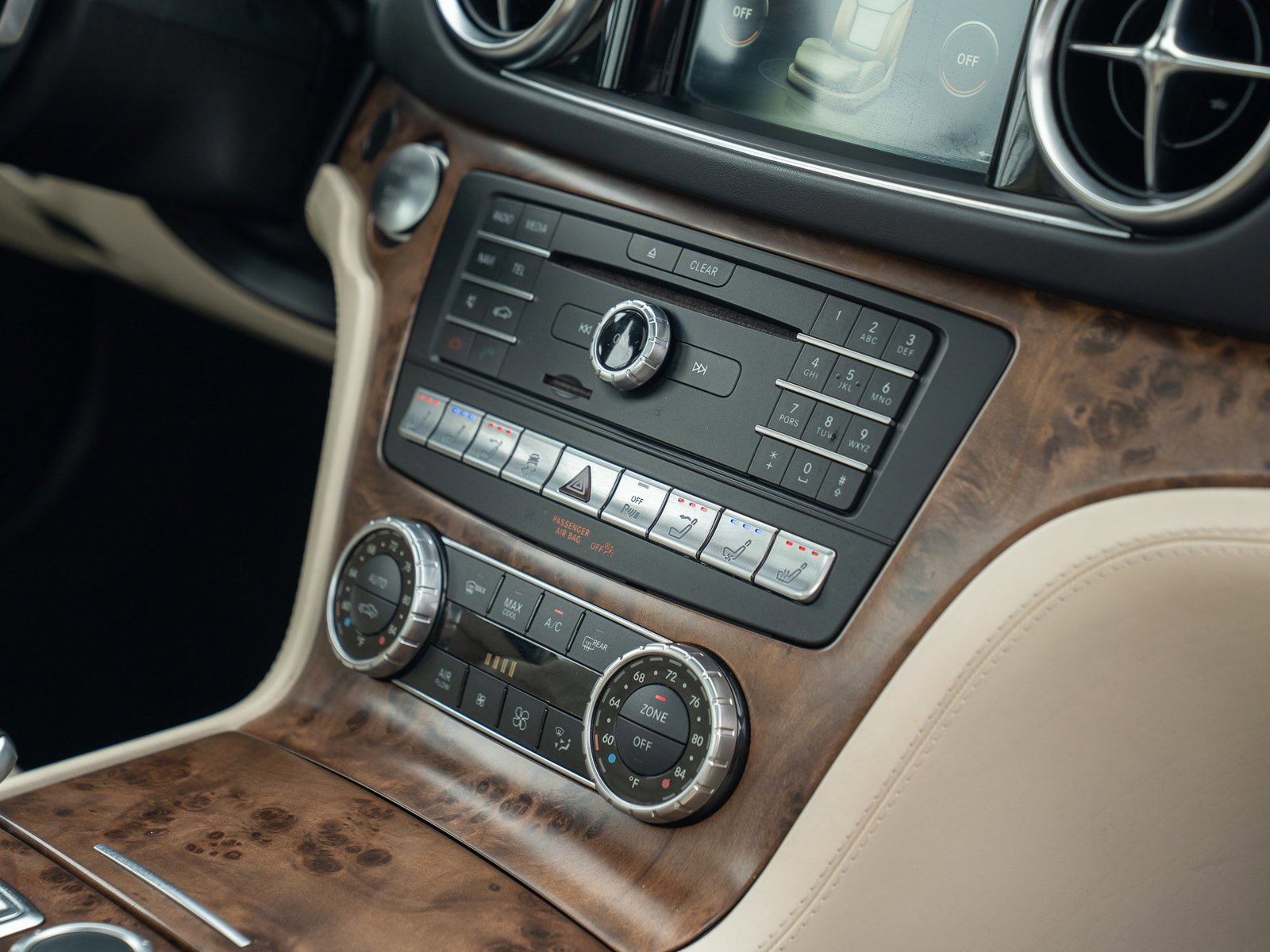 Used 2018 Mercedes-Benz SL 450 image 28